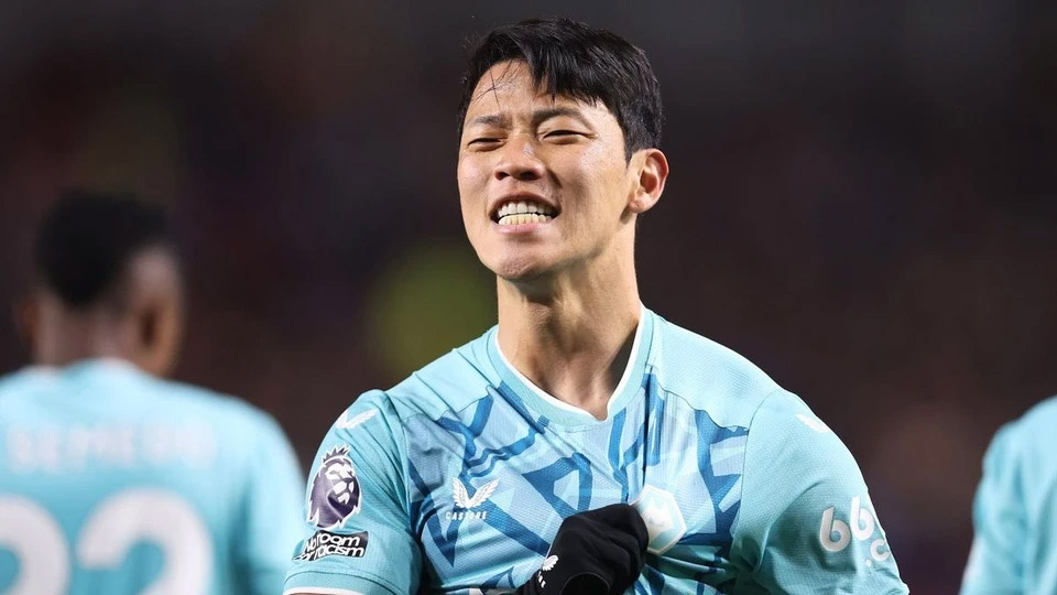 Hwang Hee-chan đi vào lịch sử Wolves