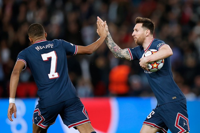 Huyền thoại lý giải nguyên nhân Messi gặp khó khi chơi cạnh Mbappe