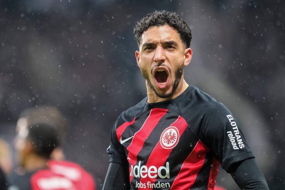 Tiền đạo vô danh thành hiện tượng ở Bundesliga
